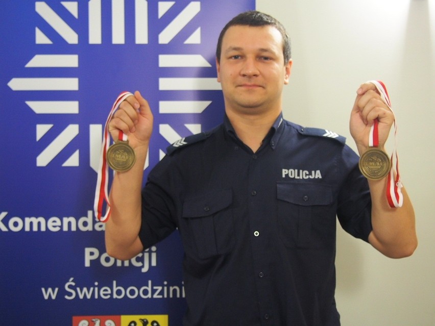  Sierżant sztabowy Przemysław Perczyński zdobył dwa złote medale IMAF