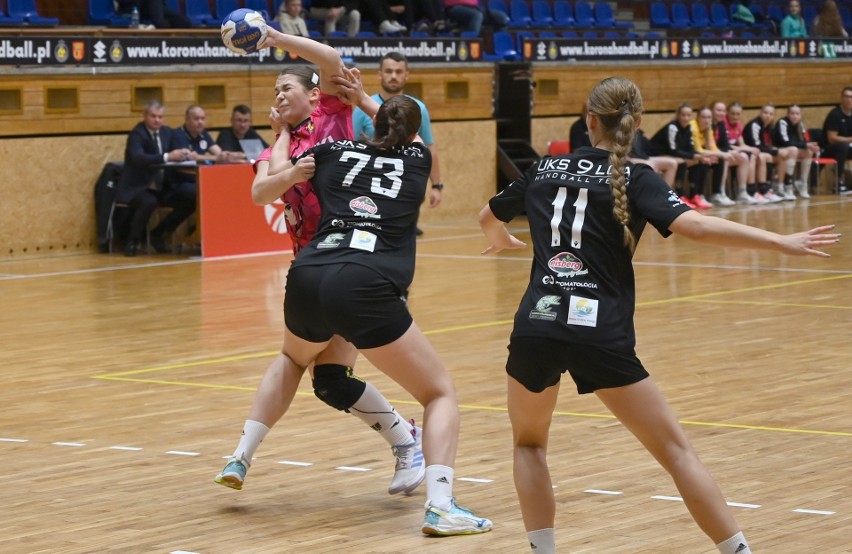 Dobra passa podtrzymana. Suzuki Korona Handball Kielce zalicza kolejne zwycięstwo w Lidze Centralnej piłkarek ręcznych. Zobacz zdjęcia