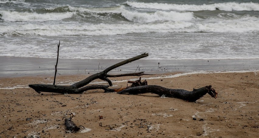 Wichura na Pomorzu. Plaża w Brzeźnie