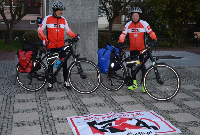 Wyruszyli na rowerach z Ostrołęki do Watykanu [ZDJĘCIA, WIDEO]