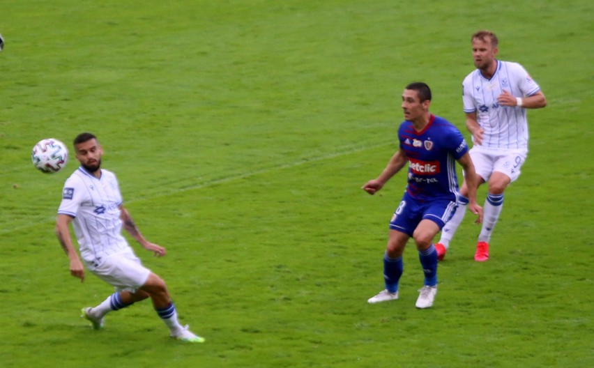 Piast Gliwice - Lech Poznań 0:2. Marzenia odpłynęły z deszczem [ZDJĘCIA, RELACJA]