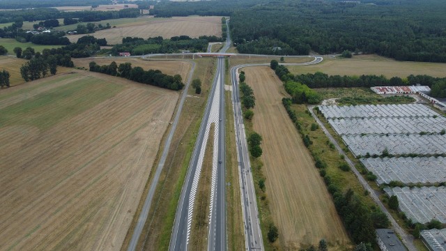 Karnieszewice w gminie Sianów - tu obecnie kończy się droga ekspresowa S6 w kierunku Słupska 