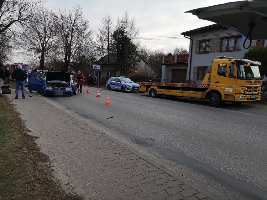 Na ul. Głównej w Bolesławiu doszło wypadku z udziałem trzech...