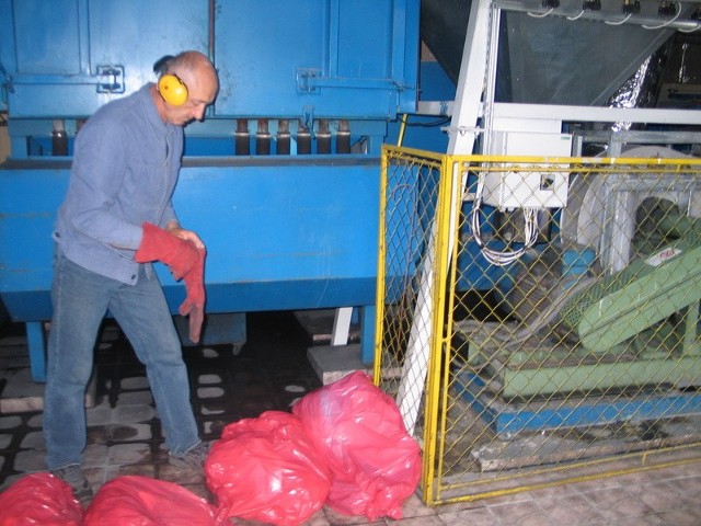 Spalarnia odpadów przy Szpitalu Wojewódzkim w Tarnobrzegu spala 50 kilogramów odpadów na godzinę. Tymczasem spalarania działajaca w cenrum Rzeszowa cztery razy więcej.