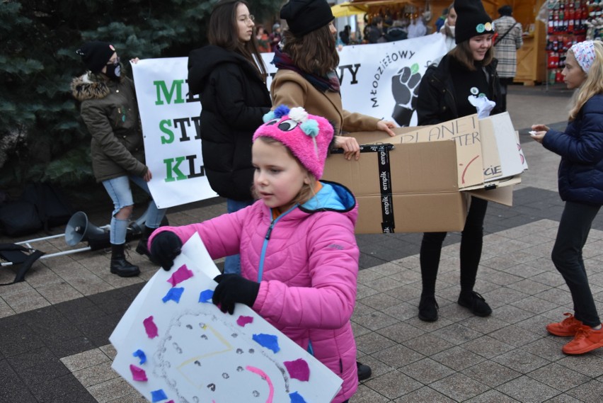 Strajk młodzieży w Rybniku: To powinien być green a nie...