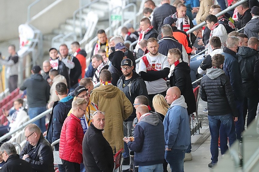 ŁKS - Górnik 3:1. Niezwykłe widowisko przy al. Unii. Zobacz zdjęcia kibiców na meczu ŁKS - Górnik