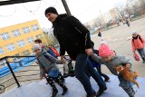 Strajk w toruńskich szkołach. Rodzice kontra reforma PiS-u