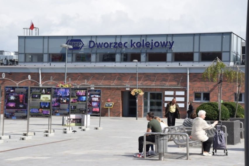 Dworzec PKP w Tczewie oficjalnie otwarty po remoncie. Zobacz...