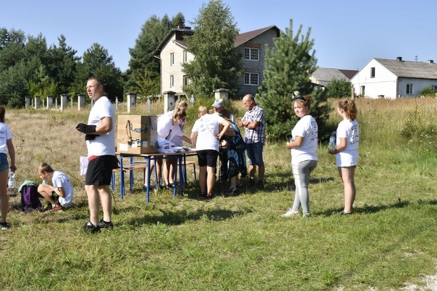 Bieg Tropem Wilczym w gminie Gnojno. Na starcie poseł i wójt [ZDJĘCIA]