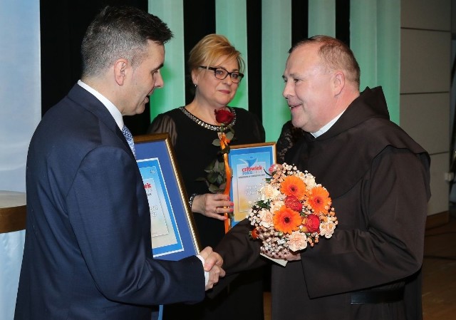 Ojciec Szczepan Praśkiewicz opowiadał podczas gali Człowiek Roku 2015 w Kielcach o jego spotkaniach z Janem Pawłem II
