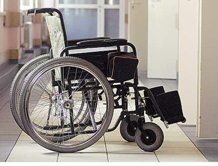 Prawnym potwierdzeniem niepełnosprawności, pozwalającym na zaliczenie do osób niepełnosprawnych jest orzeczenie o stopniu niepełnosprawności oraz orzeczenie o niepełnosprawności (fot. Mariusz Kapała)