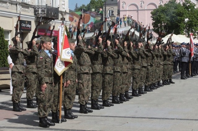 W poprzednich latach, przed wybuchem pandemii koronawirusa, Radom hucznie obchodził Święto Konstytucji Trzeciego Maja. Teraz, po przerwie, obchody wrócą do dawnej świetności.