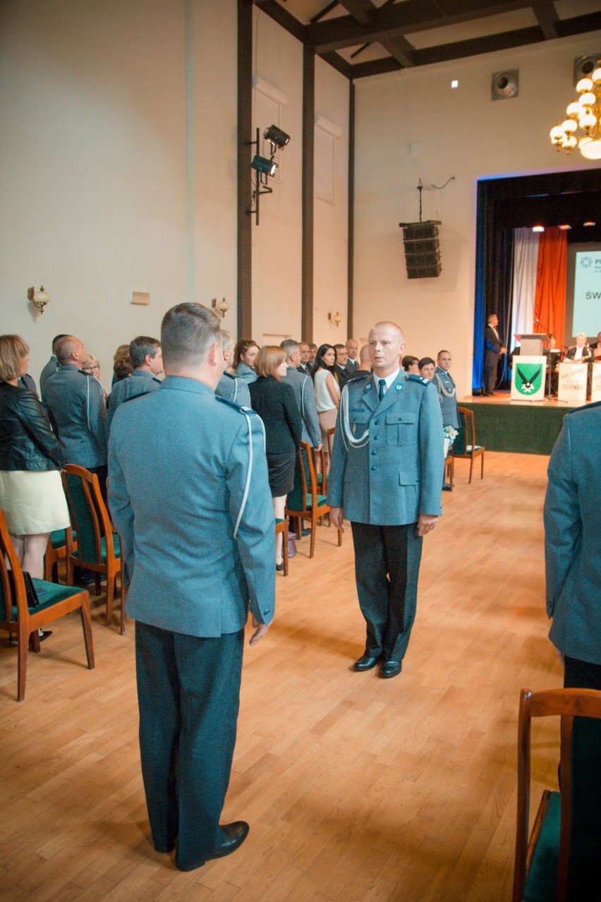 Święto Policji w Jastrzębiu: Awansowali 64 policjantów