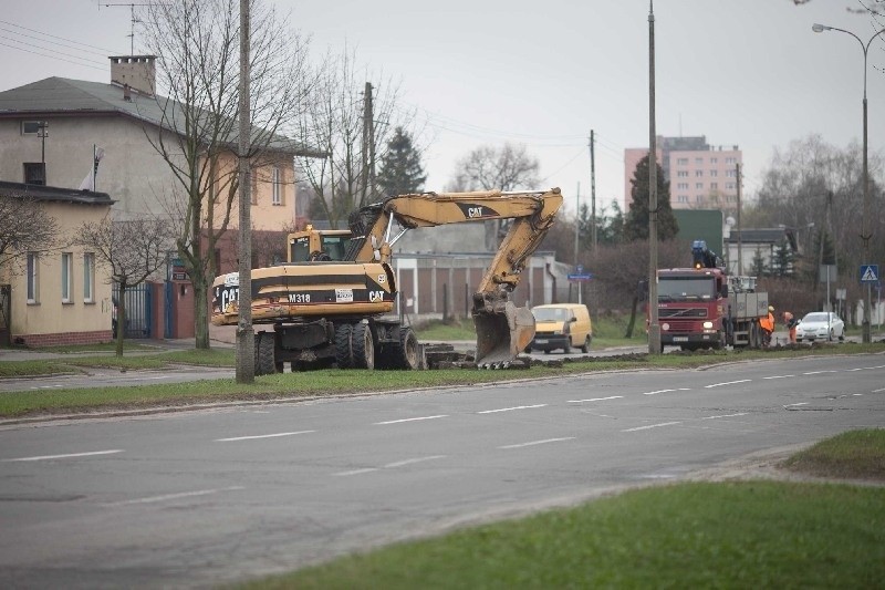 Remont ul. Inflanckiej z tygodniowym opóźnieniem [zdjęcia]