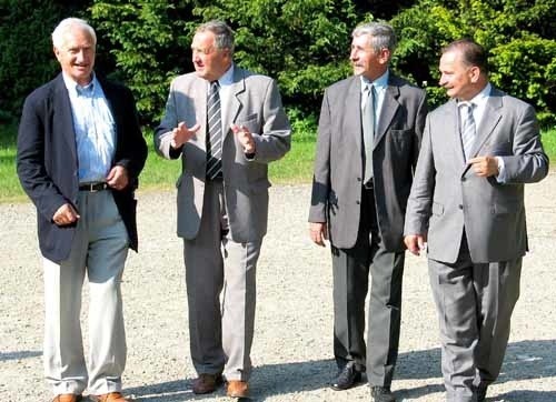 Na obchodach jubileuszu 80-lecia "Polnej" spotkali się m.in. dawni i obecni szefowie firmy. Na zdjęciu (od lewej): Ryszard Dudziński, Leszek Truchan, Janusz Kościółko i Krzysztof Tytko.