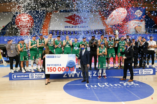 Koszykarze Enei Zastalu BC Zielona Góra przed rokiem zdobyli Puchar Polski. W finale pokonali PGE Spójnię Stargard.