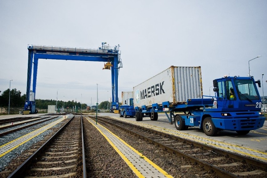PKP PLK SA przygotowują projekty poprawiające dostęp kolejowy do terminali portowych w Gdańsku