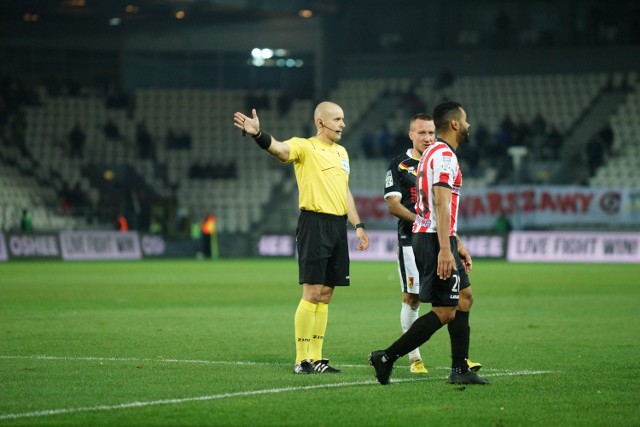 Szymon Marciniak pomylił się dyktując rzut karny dla Cracovii