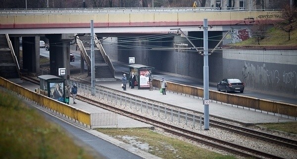 Sparaliżowana część południowo-wschodnia Łodzi. Tramwaje już jeżdżą (aktual.)