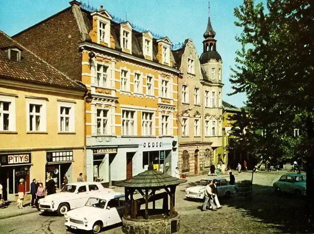 Tarnowskie Góry na kolorowych zdjęciach z lat 70., 80. i 90. to prawdziwa gratka! Tak wówczas żyli ludzie i miasto...