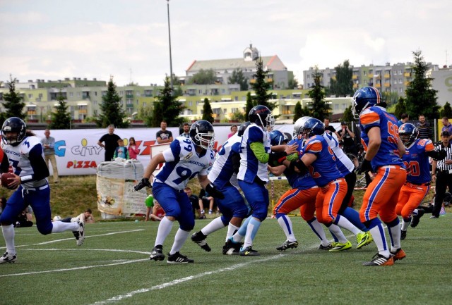 Aviators do tej pory grali w ośmioosobowej odmianie futbolu, teraz zagrają w tej klasycznej – jedenastoosobowej