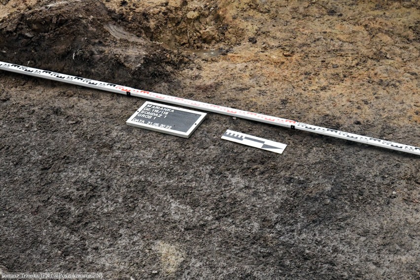 Szczątki znaleziono podczas prac w okolicach wsi Marianka w...