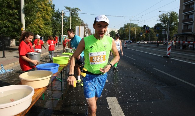 34 WROCLAW MARATON - WIELKA GALERIA ZDJĘĆ Z WROCŁAWSKIEGO MARATONU 2016 - FOTO MARATON WROCŁAW 2016