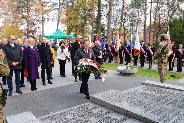 Lubliniec. Święto Niepodległości na Cmentarzu Wojskowym