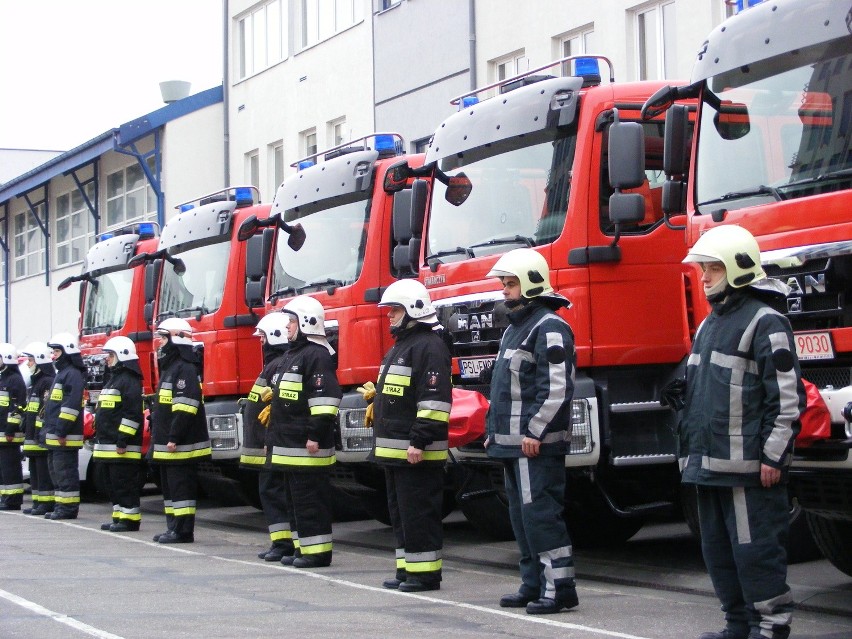 Poza akcjami ratowniczymi strażaków można oglądać, gdy...