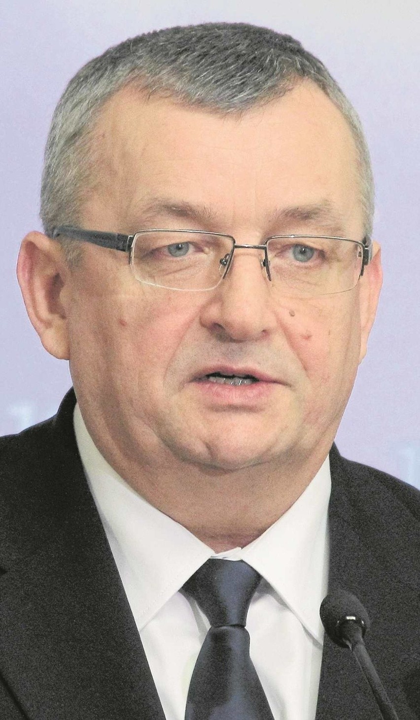Minister Andrzej Adamczyk