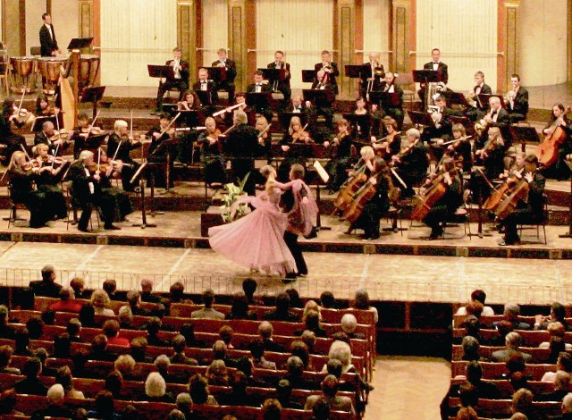 Strauss Festival Orchestra& Ensemble to coś dla ucha i dla oka