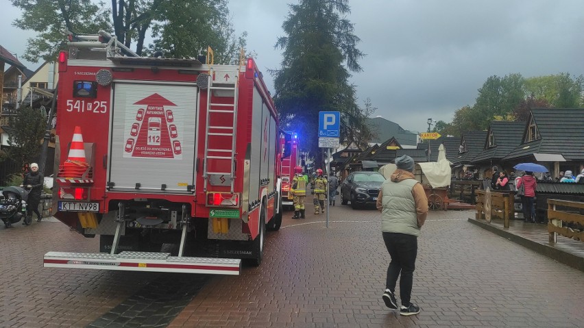 Zakopane. Zwłoki mężczyzny znalezione w potoku przy Krupówkach