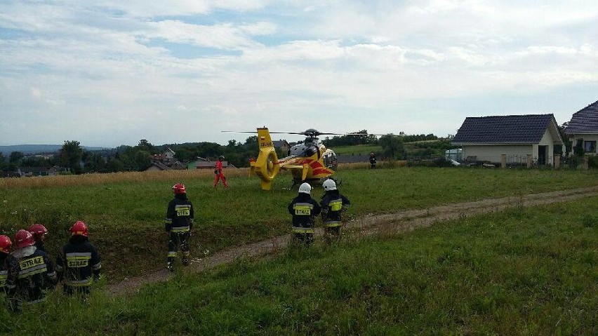 Przybysławice. Zderzenie dwóch samochodów, pięć osób rannych [ZDJĘCIA]