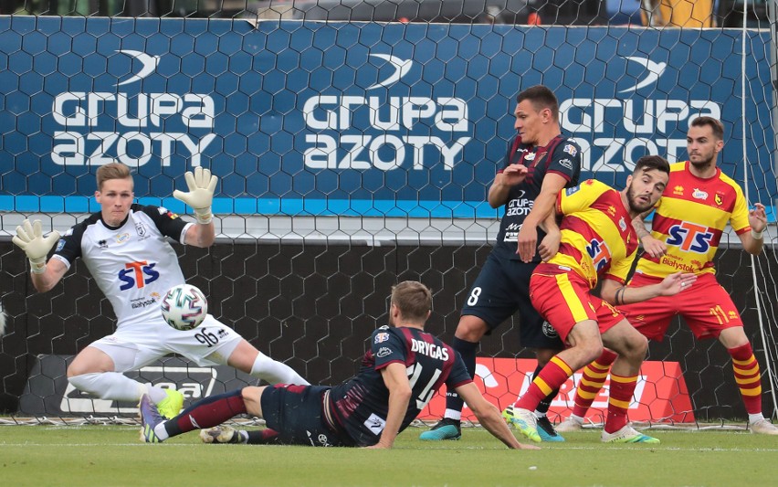 Pogoń Szczecin - Jagiellonia Białystok 2:2. Portowców minuty dzieliły od zwycięstwa