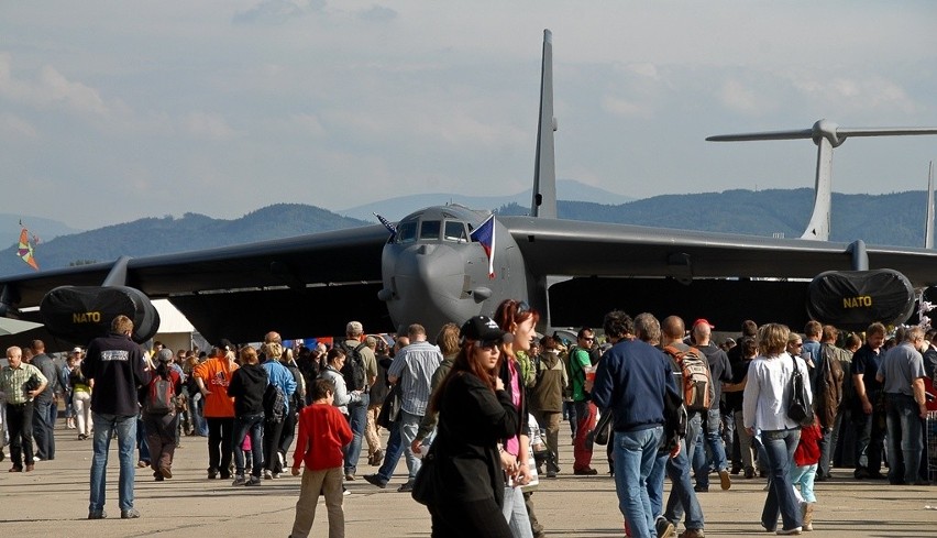 Dni NATO w Ostrawie. Największe pokazy lotnicze w Europie Środkowej