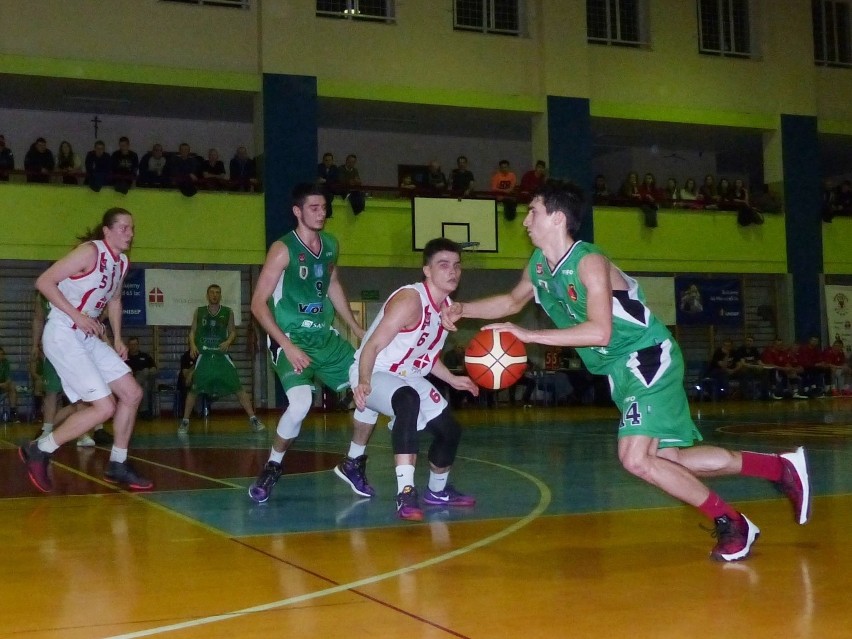 Tur Basket Bielsk Podlaski wygrał ze Stalą Stalowa Wola i...