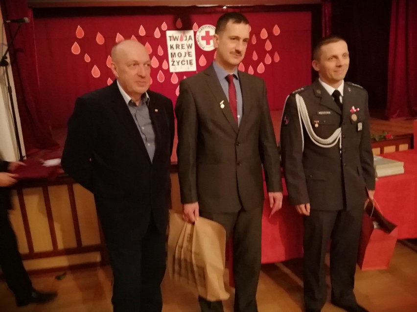 Wśród odznaczonych był Paweł Wierzbicki, dyrektor Miejskiego...