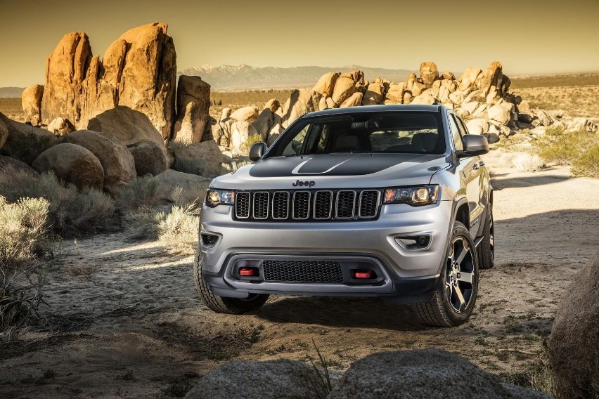 Jeep Grand Cherokee Trailhawk...