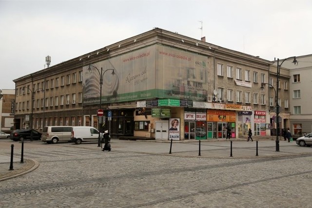 Budynek z kinem Pokój oddano do użytku w 1952 roku. Stanęło tam, gdzie przed wojną przez blisko 30 lat działało najpierw kino Modern, a potem kino Pan.