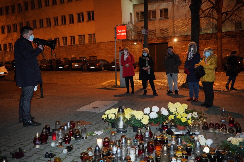 Kolejny protest pod biurem poselskim PiS przy ulicy...