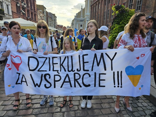 Dzisiaj odbyła się manifestacja na toruńskim rynku pod hasłem "Marsz wsparcia. Wolna Ukraina".