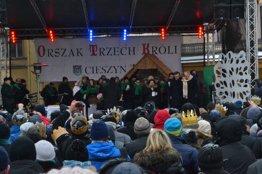 Orszak Trzech Króli w Cieszynie z prezydentem Andrzejem Dudą i Agatą Dudą ZDJĘCIA i WIDEO