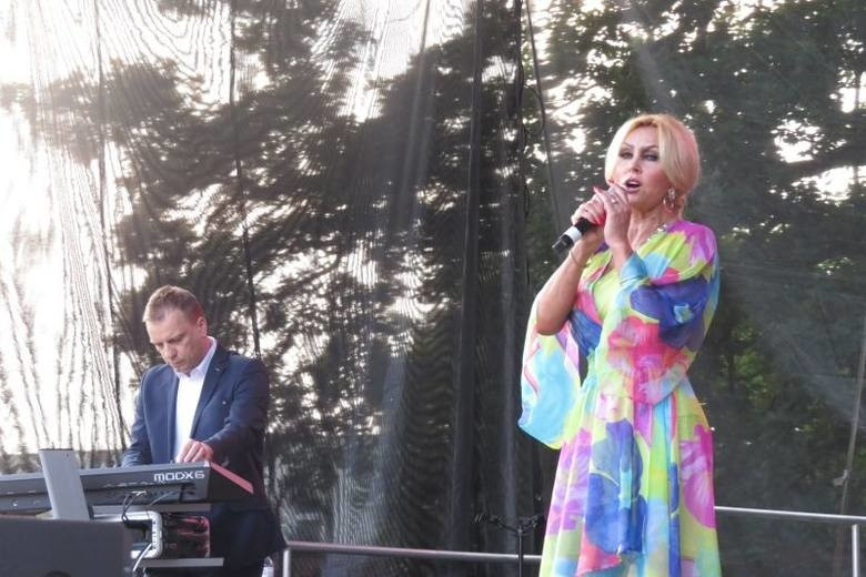 Niesamowite kreacje Teresy Werner. Sławna, uwielbiana i perfekcyjnie
