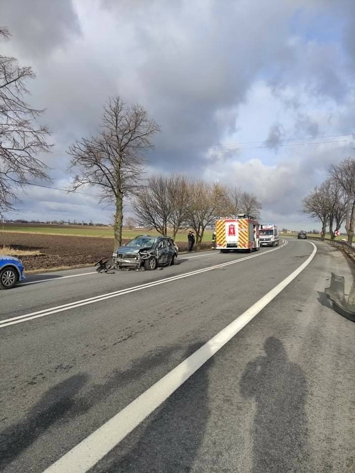 Wypadek z udziałem 3 aut w Ostaszewie