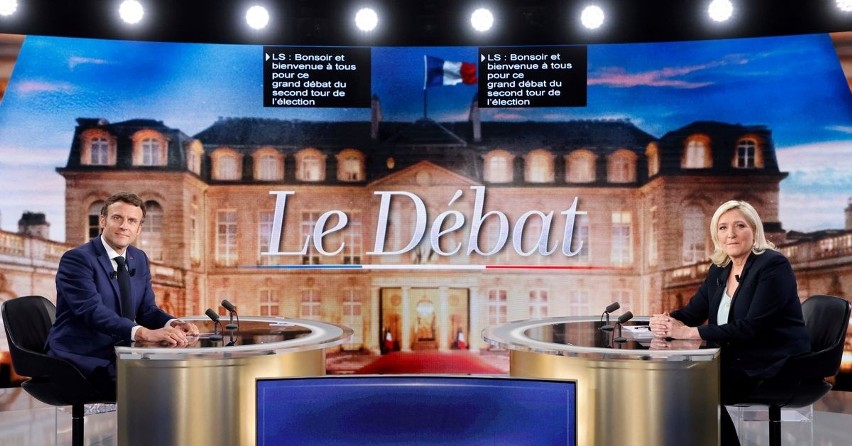 We Francji trwa debata między kandydatami na prezydenta...