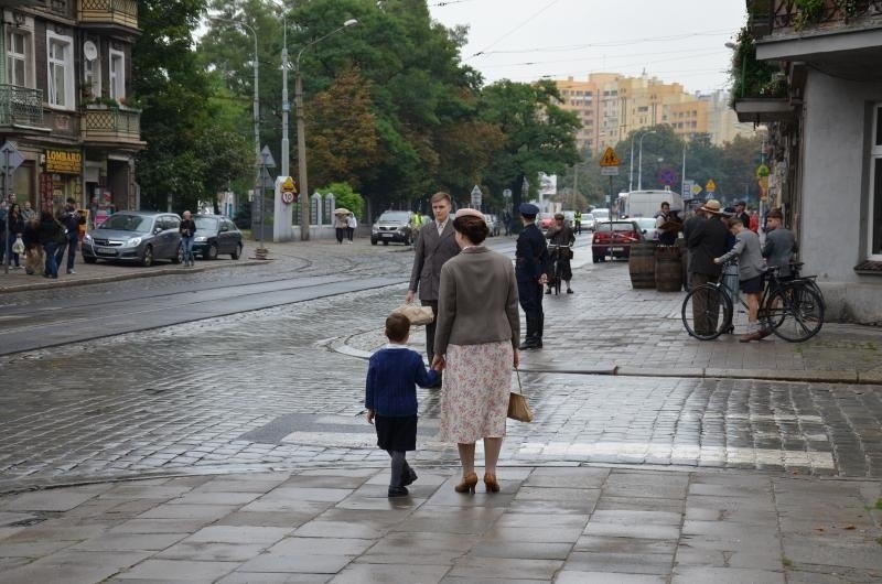 Na wrocławskich ulicach kręcą film "Szczęście świata". Uwaga na utrudnienia (ZDJĘCIA)