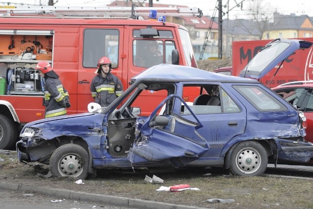 Na drogach Kujaw i Pomorza jest coraz bezpieczniej, głównie dzięki poprawie infrastruktury i zwiększeniu sił policyjnych. Mimo to liczba najcięższych w skutkach wypadków nie spadać.