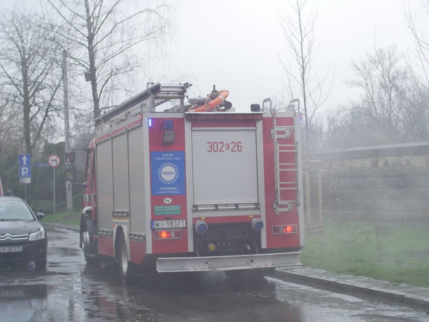 Pożar przyczepy kempingowej przy ul. Przedwiośnie w Krakowie