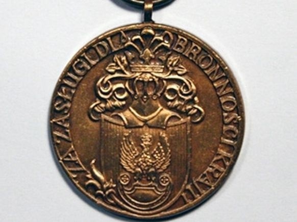 Medal "Za Zasługi dla Obronności Kraju&#8221;