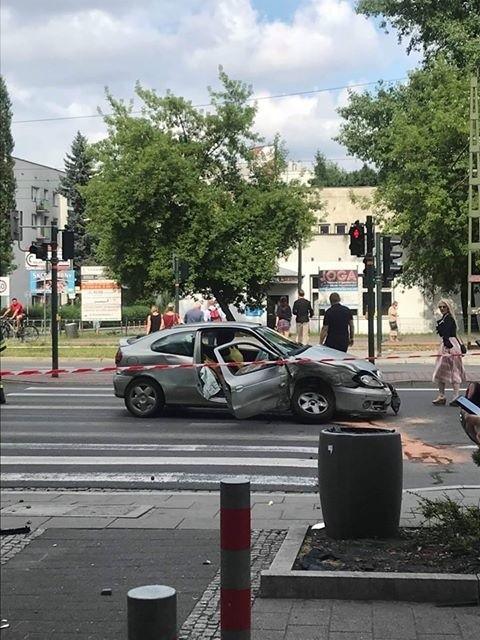 Kraków. Poważny wypadek na ulicy Kapelanka                       